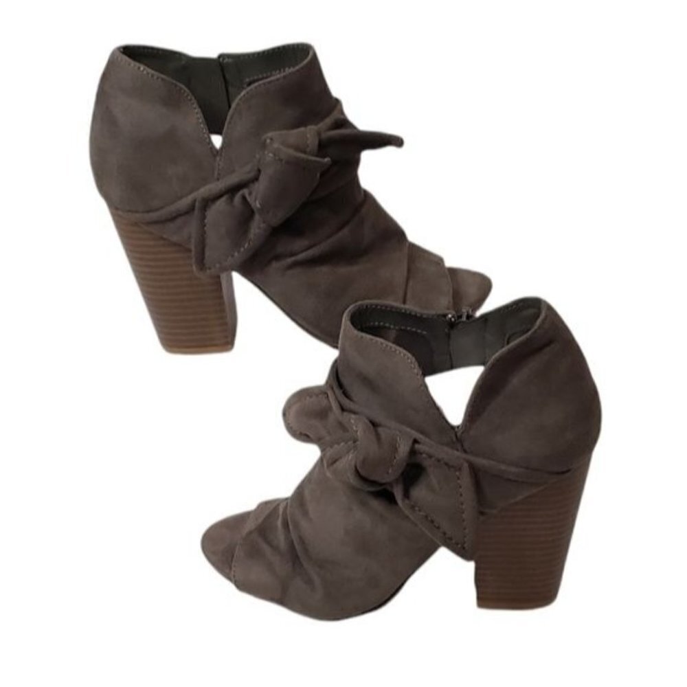 Indigo Rd. Izador Bow Peep Toe Booties Size 6.5